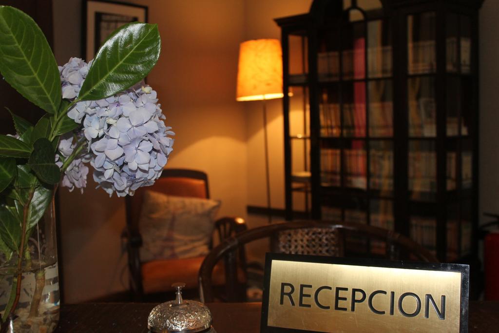 Hotel Palacio Conde Toreno Salas  Eksteriør bilde